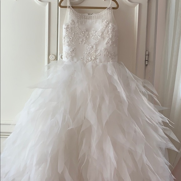 macis communion dresses